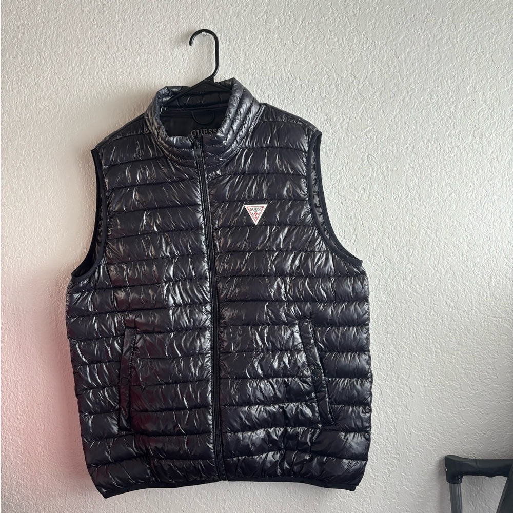 Guess Woman’s Shiny Black Quilted Vest